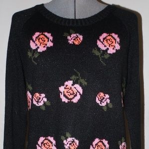 Pretty Princess Vera Wang Black Sweater Pink Roses
